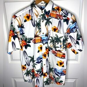Puritan White Tropical Antique Woody Car, Men’s Casual Button Down Shirt, Summer